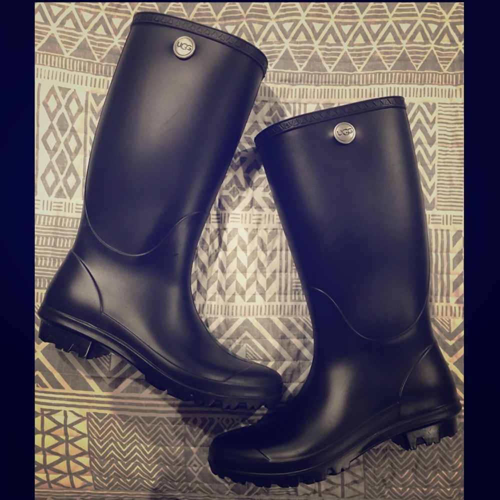 UGG Shelby Matte Rainboot